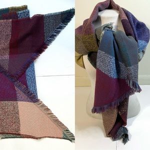 Essential Fall Oversized Blanket Scarf Fringe Trim